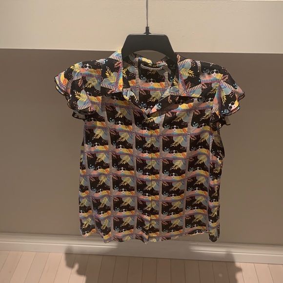 Alice + Olivia Tops - Alice and Olivia flutter sleeve silk blouse